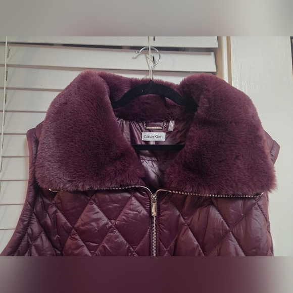 Calvin Klein Purple Quilted Vest with Belted Waist - Picture 3 of 15